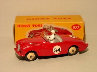 Dinky Toys no.107.JPG