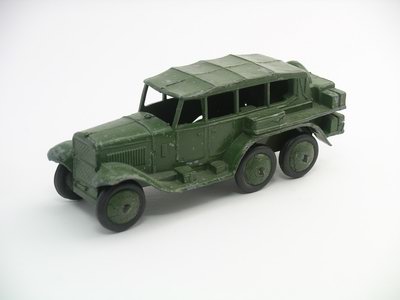 Dinky Toys no.152B_5.JPG