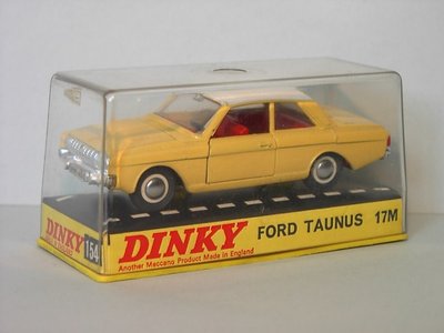 Dinky Toys no.154.JPG