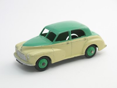 Dinky Toys no.159_1.JPG