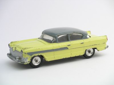 Dinky Toys no.174_2.JPG