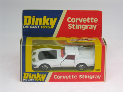 Dinky Toys no.221_DSCN0640a.jpg