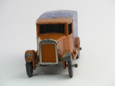 Dinky Toys no.22D_2.JPG