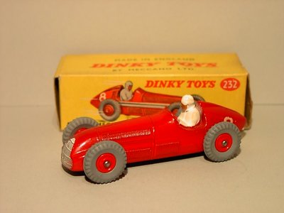 Dinky Toys no.232.JPG