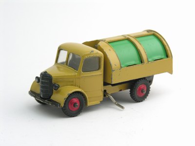 Dinky Toys no.252.JPG