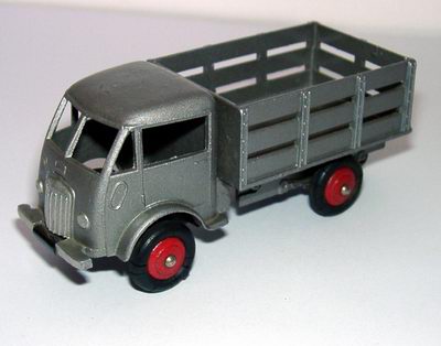 Dinky Toys no.25A.JPG