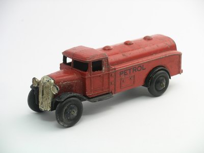 Dinky Toys no.25D_1.JPG