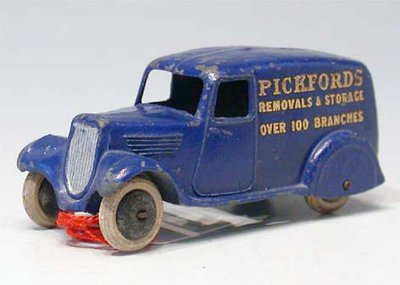 Dinky Toys no.28B_3.JPG