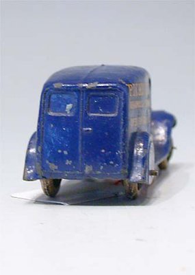 Dinky Toys no.28B_6.JPG