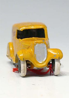 Dinky Toys no.28G_5.JPG