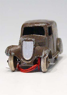 Dinky Toys no.28S_2.JPG