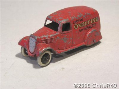 Dinky Toys no.28T_1.JPG