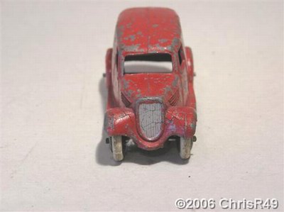 Dinky Toys no.28T_1b.JPG