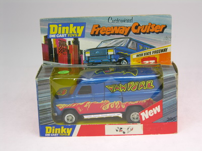 Dinky Toys no.390_DSCN0679a.jpg