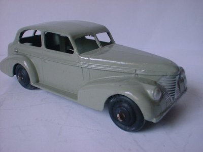 Dinky Toys no.39B.JPG