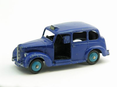 Dinky Toys no.40H.JPG