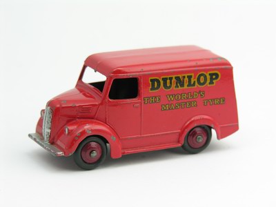 Dinky Toys no.451_4.JPG