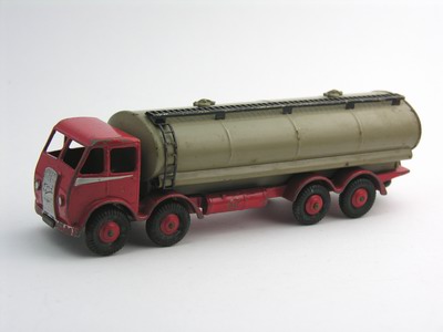 Dinky Toys no.504.JPG