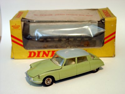 Dinky Toys no.530.JPG