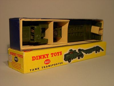 Dinky Toys no.660_1.JPG