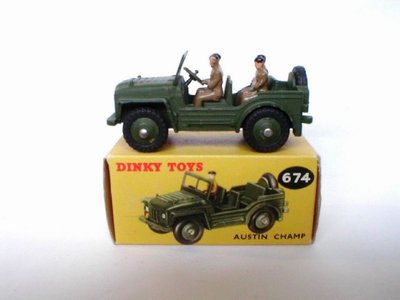 Dinky Toys no.674.JPG