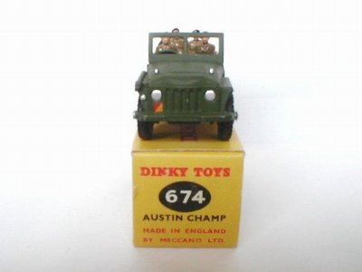 Dinky Toys no.674_1.JPG